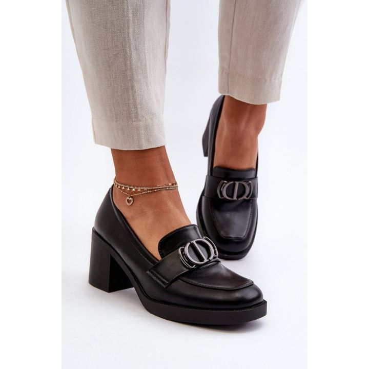 Juodi loafer tipo aulinukai su kulnu Step in style