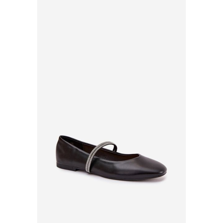 Juodos balerinos su blizgia dekoratyvine juostele Step in style