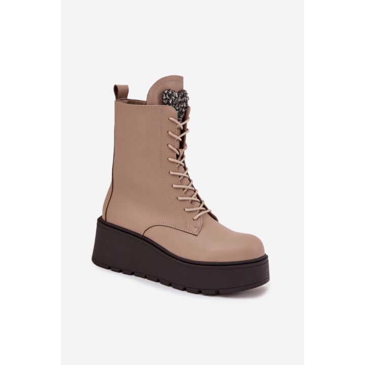 Aulinukai su platforma ir kristalų detale Step in style