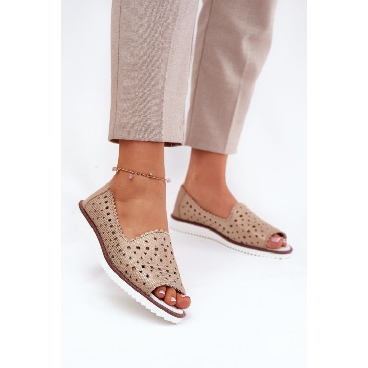 Balerinos su ažūriniu raštu Step in style