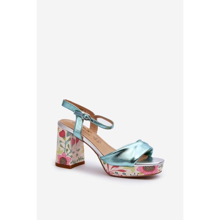 Žydros basutės su kulnu Step in style