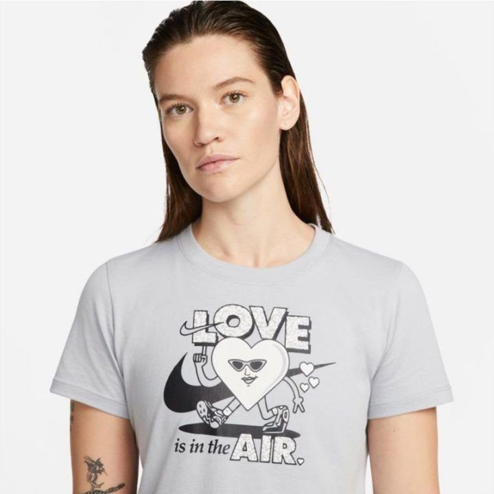Moteriški marškinėliai Nike Sportswear, pilki