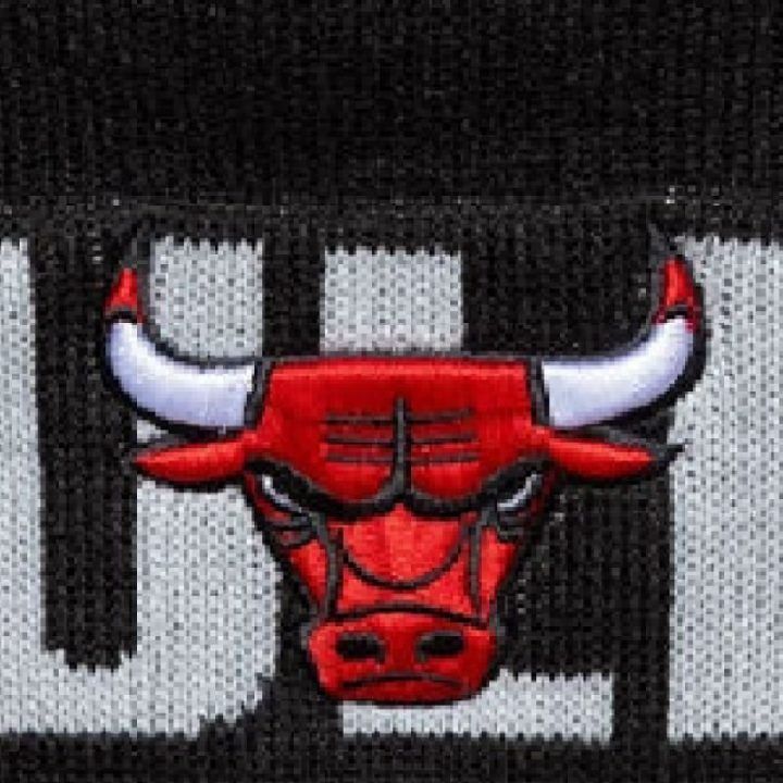 Žieminė kepurė New Era Chicago Bulls, juoda