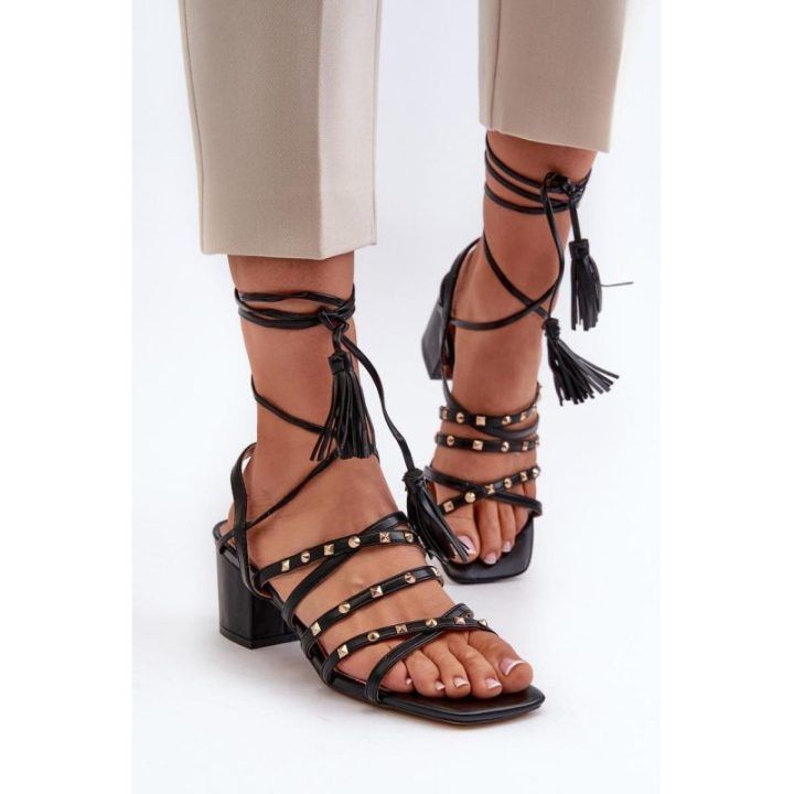 Basutės Step In Style – juoda