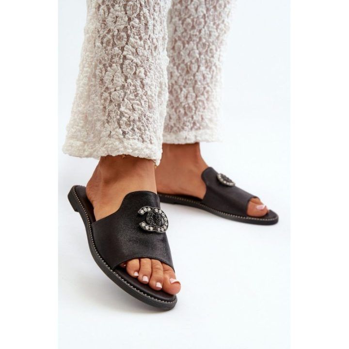 Šlepetės Step In Style – juoda