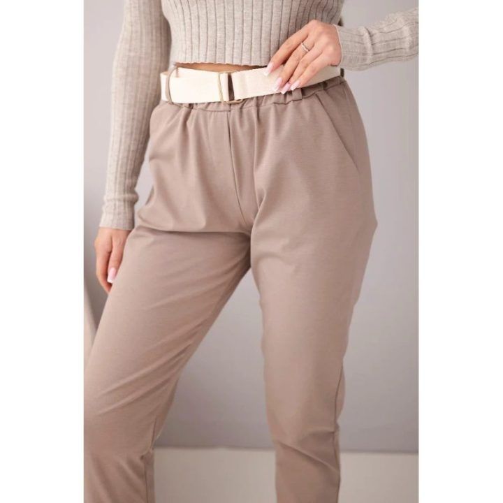 Moteriškos kelnės su diržu, kapučino spalvos