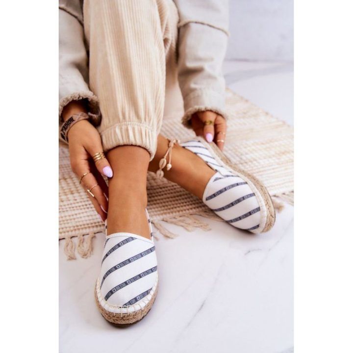 Klasikinio modelio espadrilės Big Star Shoes – balta