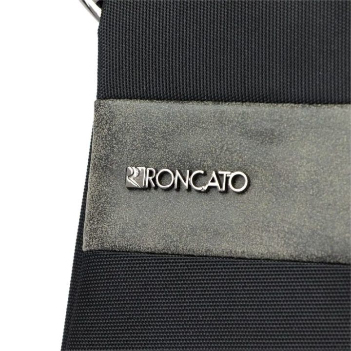 Rankinukas per peti Roncato