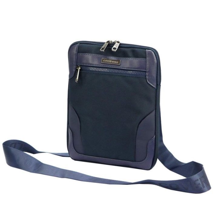 Rankinė Coveri World – juoda