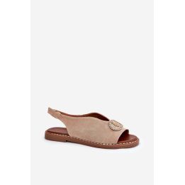 Smėlio spalvos basutės su dekoratyvine sagtimi Step in style
