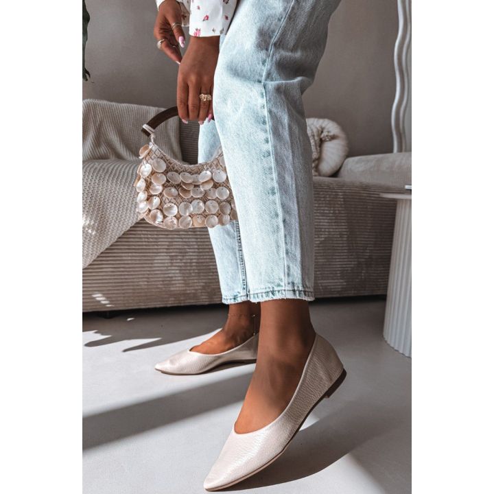 Baltos balerinos Step in style