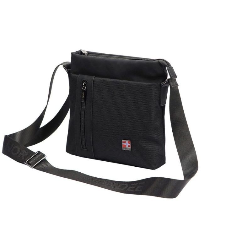 Rankinukas per petį Nordee
