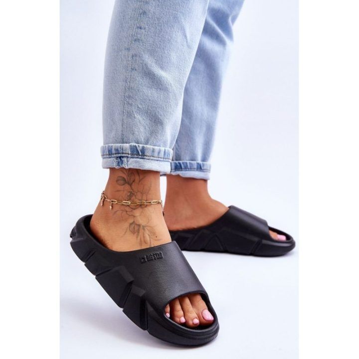 Putplasčio šlepetės juodos Big Star Shoes