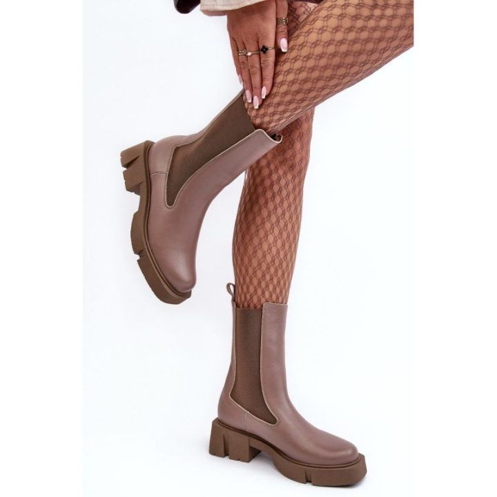 Batai 2693/230 Laura Messi Brown