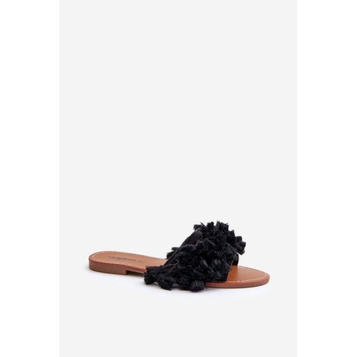 Šlepetės su kutais Black Rialle
