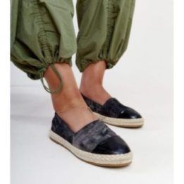 Juodos blizgios espadrilės Gemre – langeliai