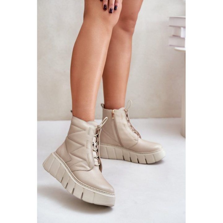 Batai Step In Style – tamsiai smėlio