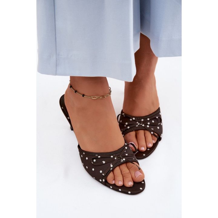 Rudos taškuotos basutės su kulnu Step in style