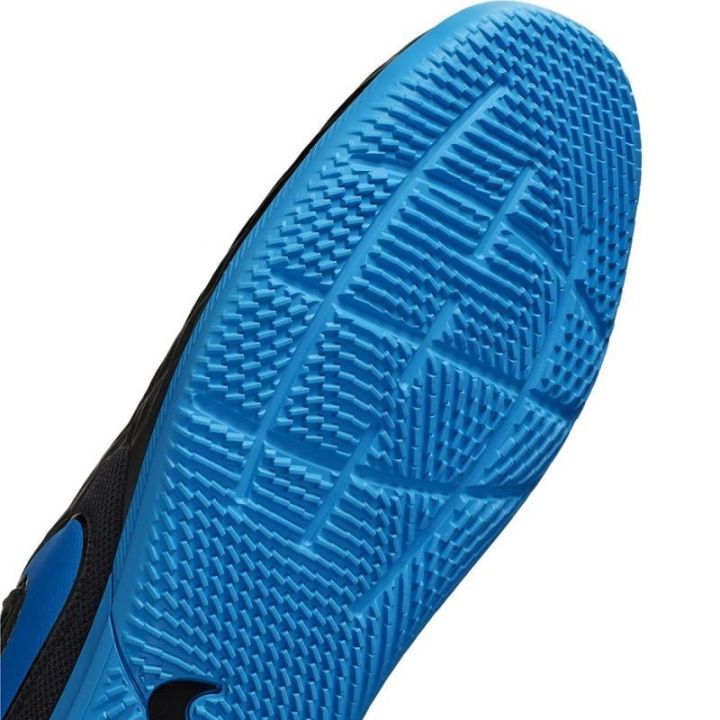 Salės bateliai Nike Tiempo Legend 8 Club IC, juodi