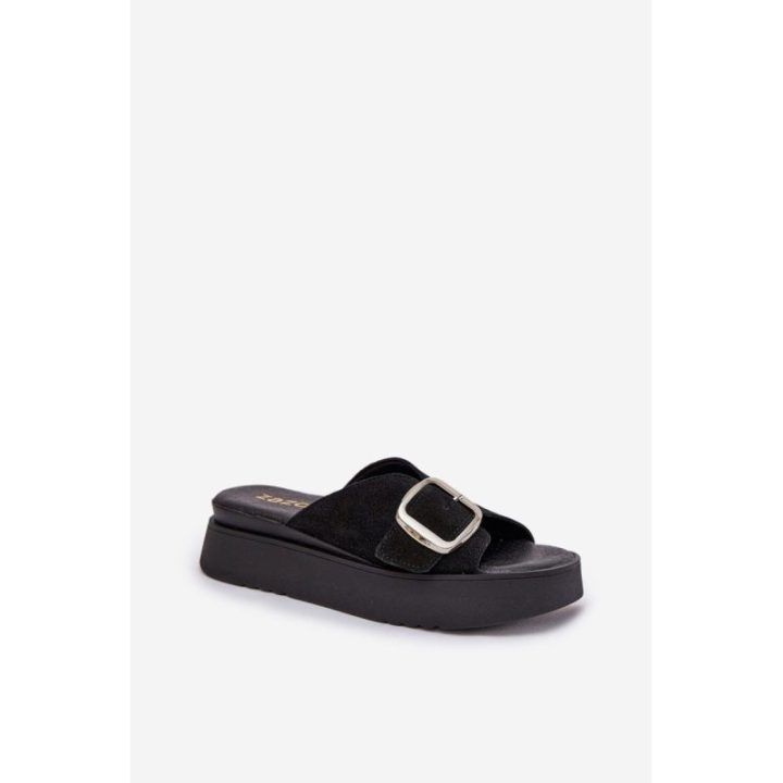 Šlepetės moterims stilingo dizaino
