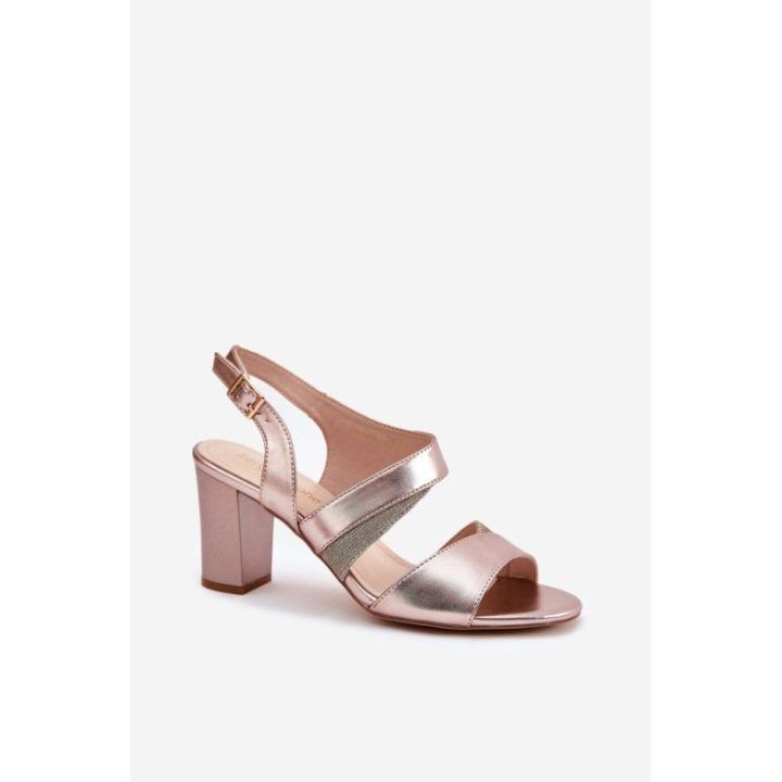 Aukštakulnės basutės Step in Style