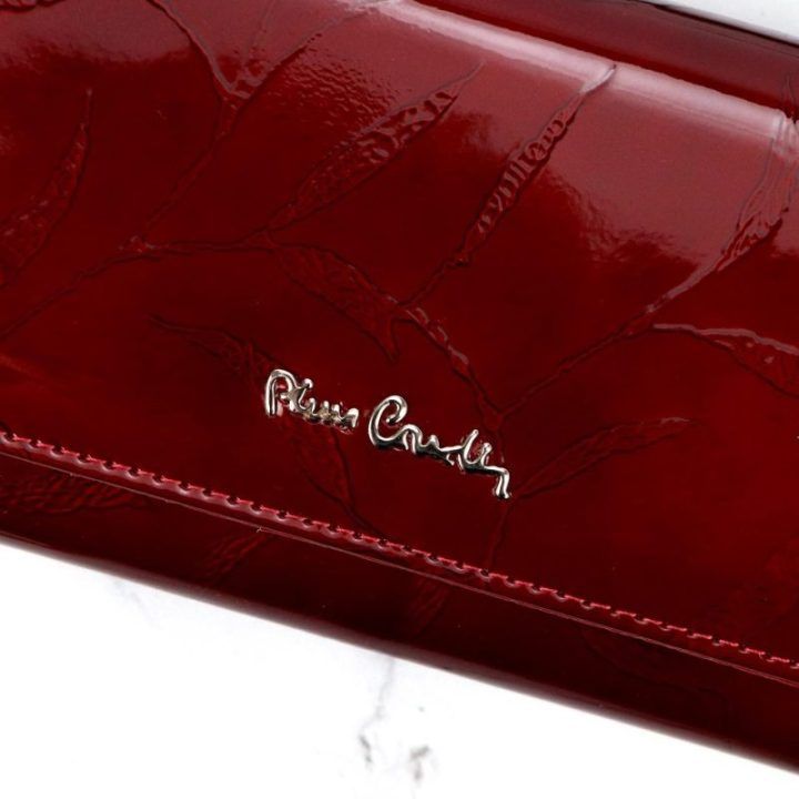Moteriška raudona odinė piniginė su skyreliais Pierre Cardin