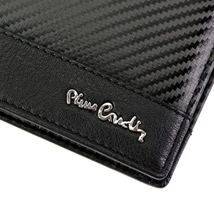 Piniginė juoda odinė su anglies pluošto raštu Pierre Cardin