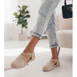 Smėlio spalvos espadrilės ant platformos