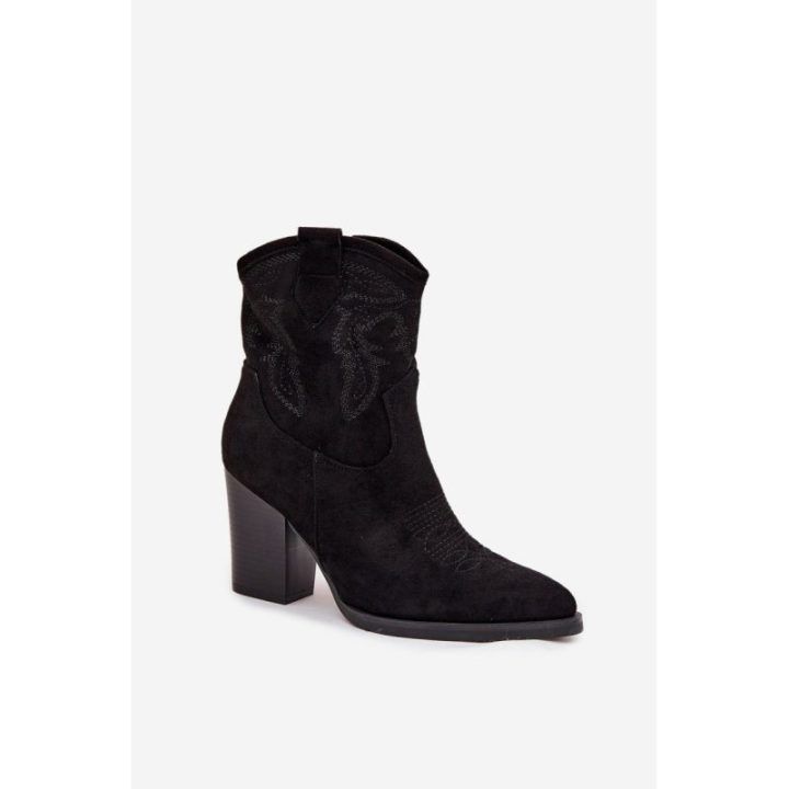Aulinukai juodi iš eko zomšos su kulnu Ideal Shoes