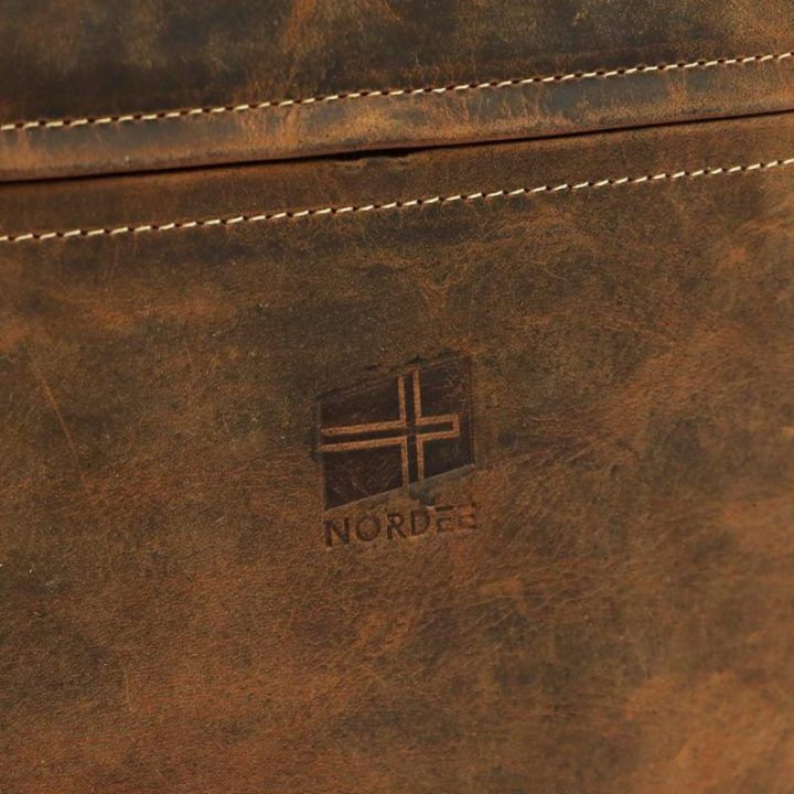Rankinė per petį Nordee