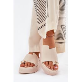 Kreminės spalvos basutės su kulnu Step in style