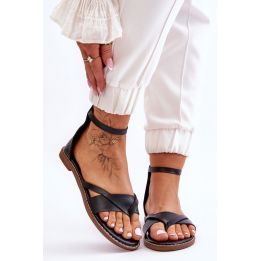 Juodos basutės Step in style
