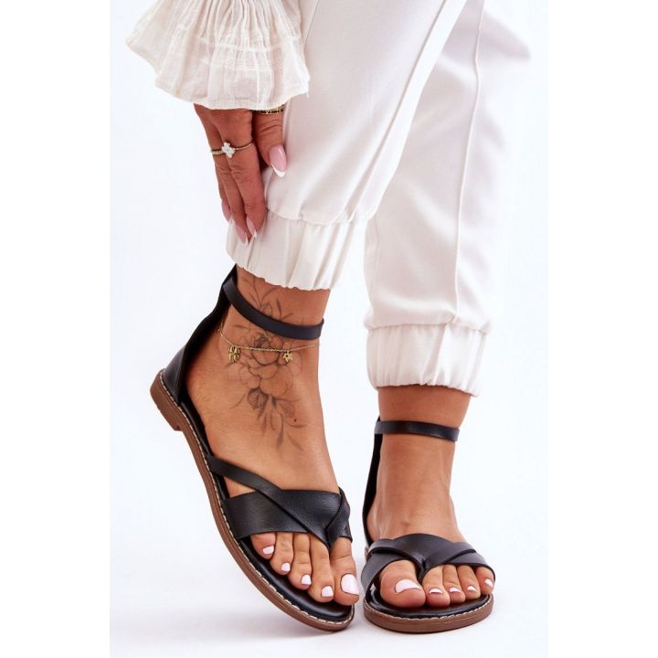 Juodos basutės Step in style