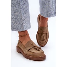 Smėlio spalvos mokasinai su kutais Step in style