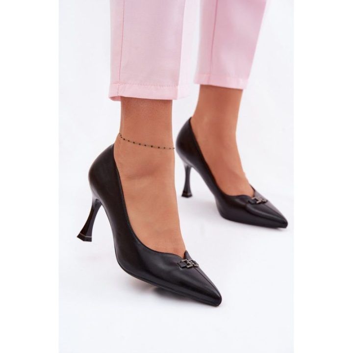Aukštakulniai bateliai Vinceza Step In Style – juoda
