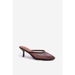 Rudos aukštakulnės basutės Step in style