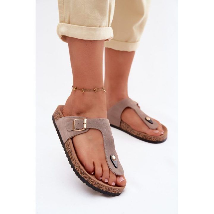 Smėlio spalvos basutės su sagtimi Step in style