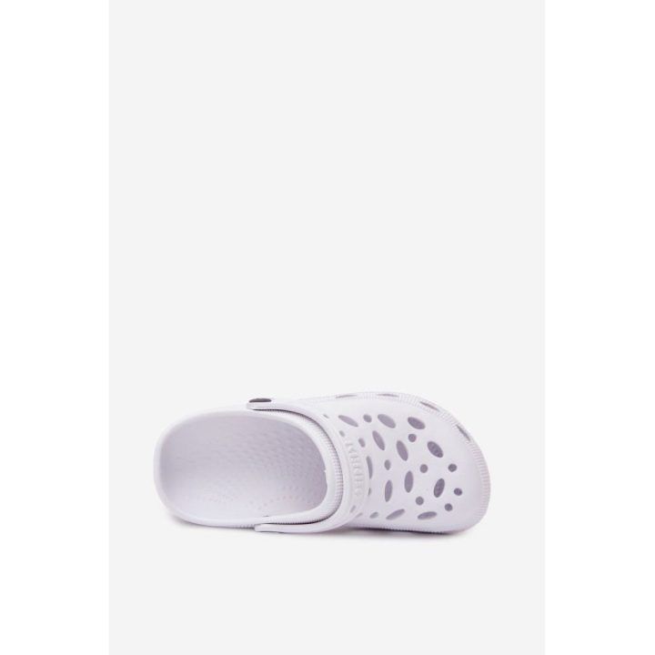 Moteriškos putplasčio klumpės, baltos