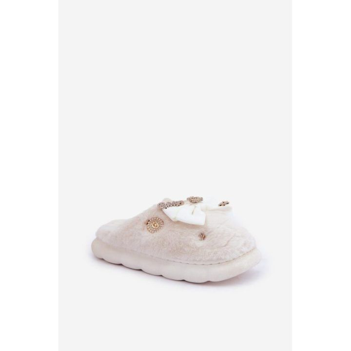 Moteriškos šlepetės su dekoratyviniu kaspinu Step in style