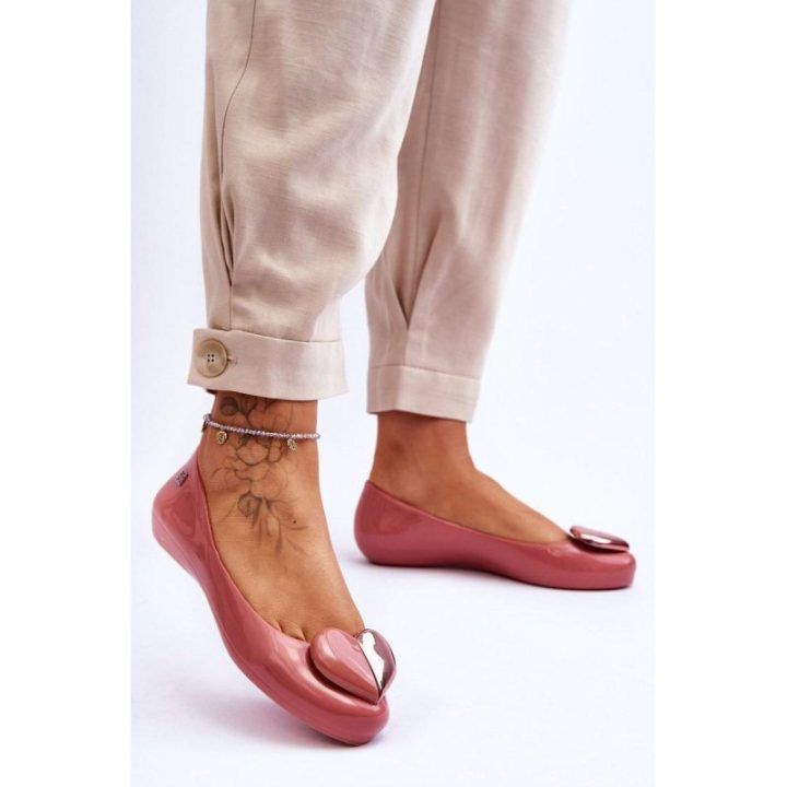 Rožinės balerinos su širdelės detale Step in style