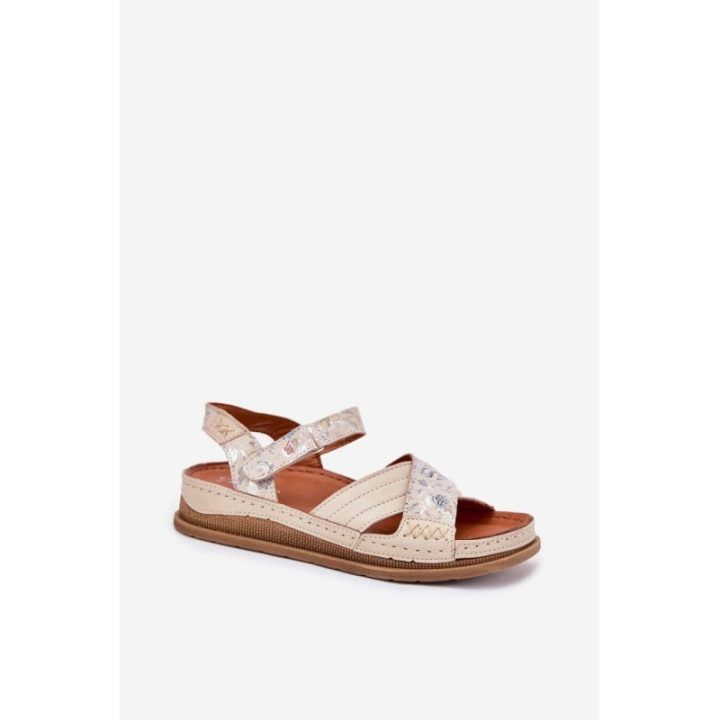 Smėlio spalvos basutės su platforma Step in style