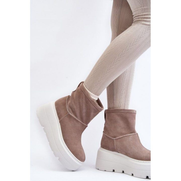 Smėlio spalvos aulinukai su platforma Step in style