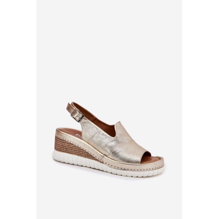 Aukso spalvos aukštakulnės basutės Step in style
