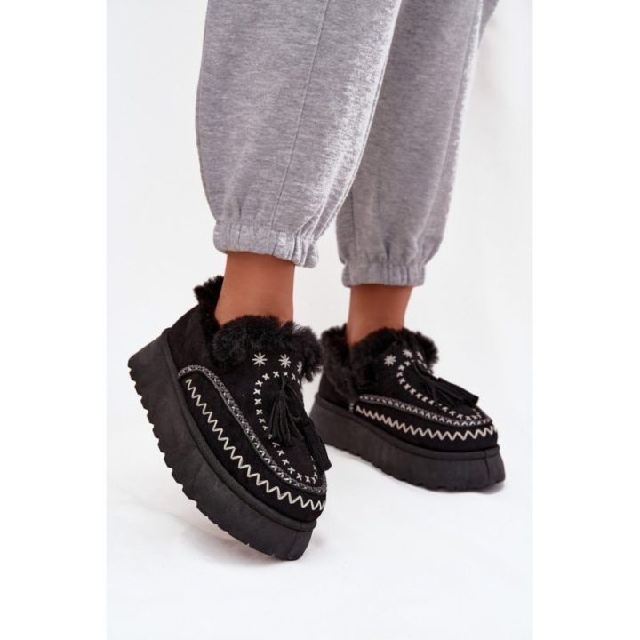 Juodi aulinukai su pašiltinimu Step in style