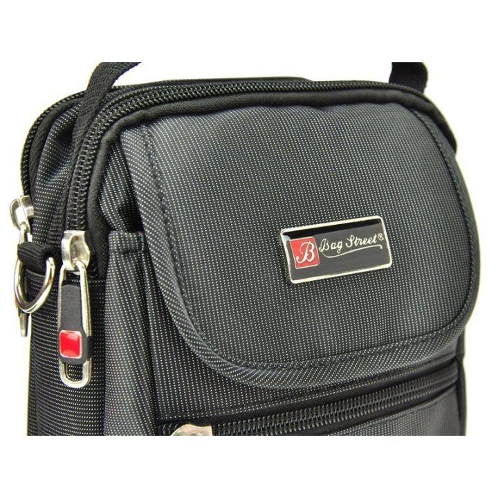 Juoda rankinė per petį Bag Street