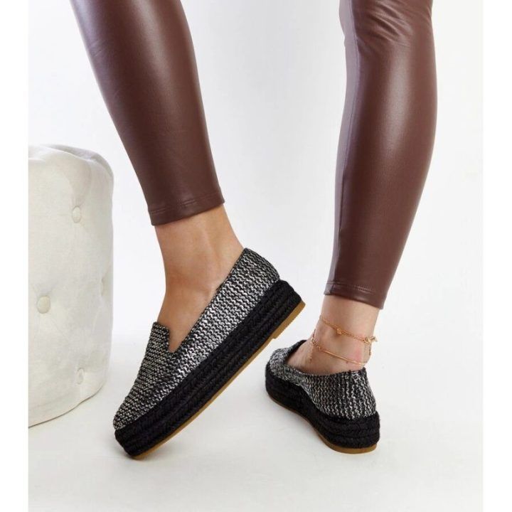 Moteriškos juodos espadrilės Havin su sidabro siūlu