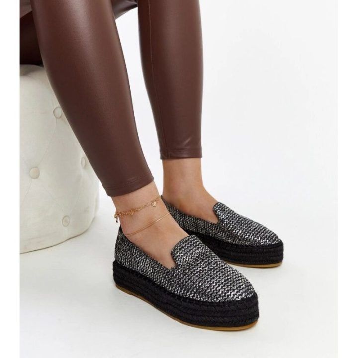 Moteriškos juodos espadrilės Havin su sidabro siūlu