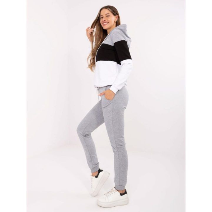 Juodos spalvos rinkinys – pilka / juoda