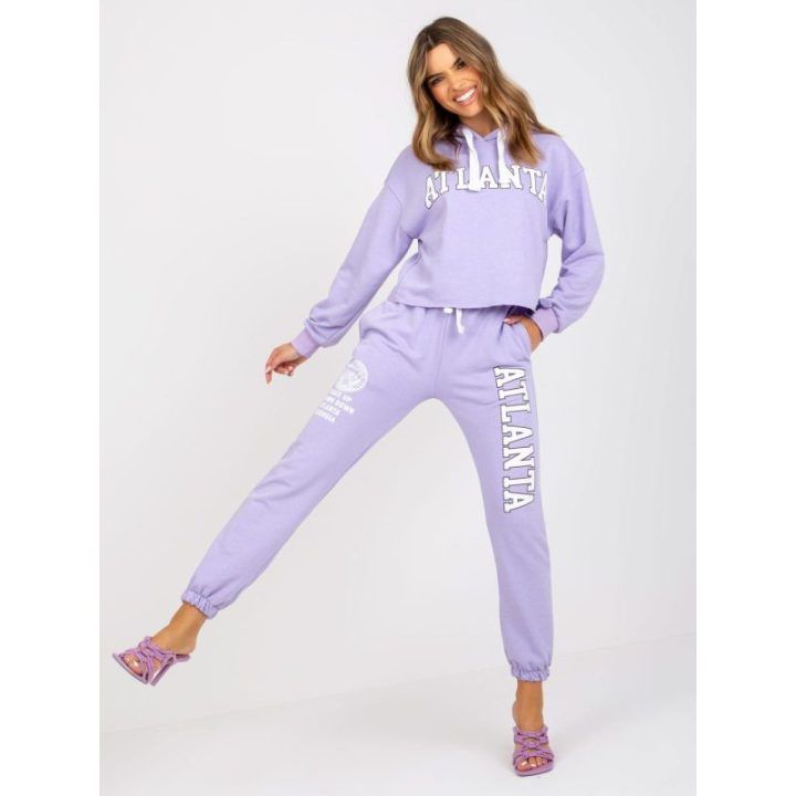 Šviesiai violetinės spalvos rinkinys