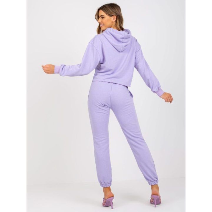 Šviesiai violetinės spalvos rinkinys